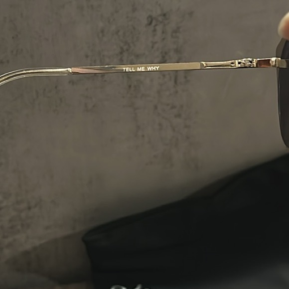 Quay Australia Mirrored Tell Me Why Sunglasses - Picture 9 of 17